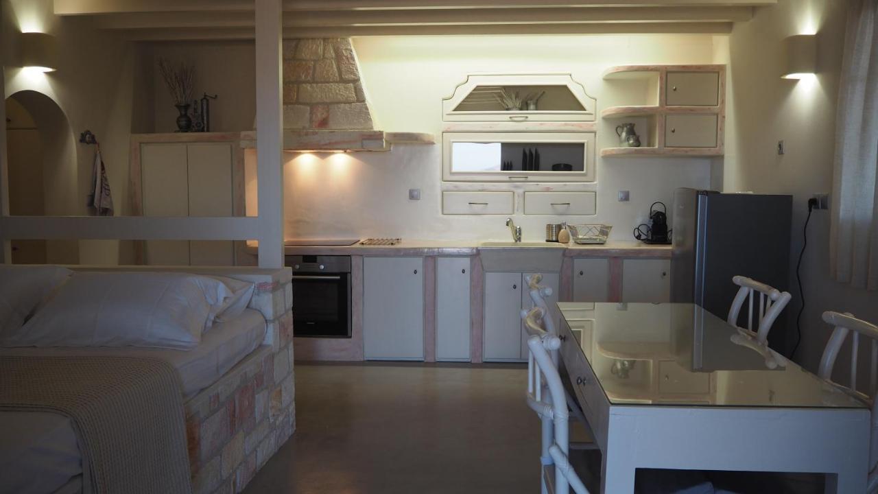 Ataraxia- Stonebuilt Studios And Apartments Kímolos Екстериор снимка