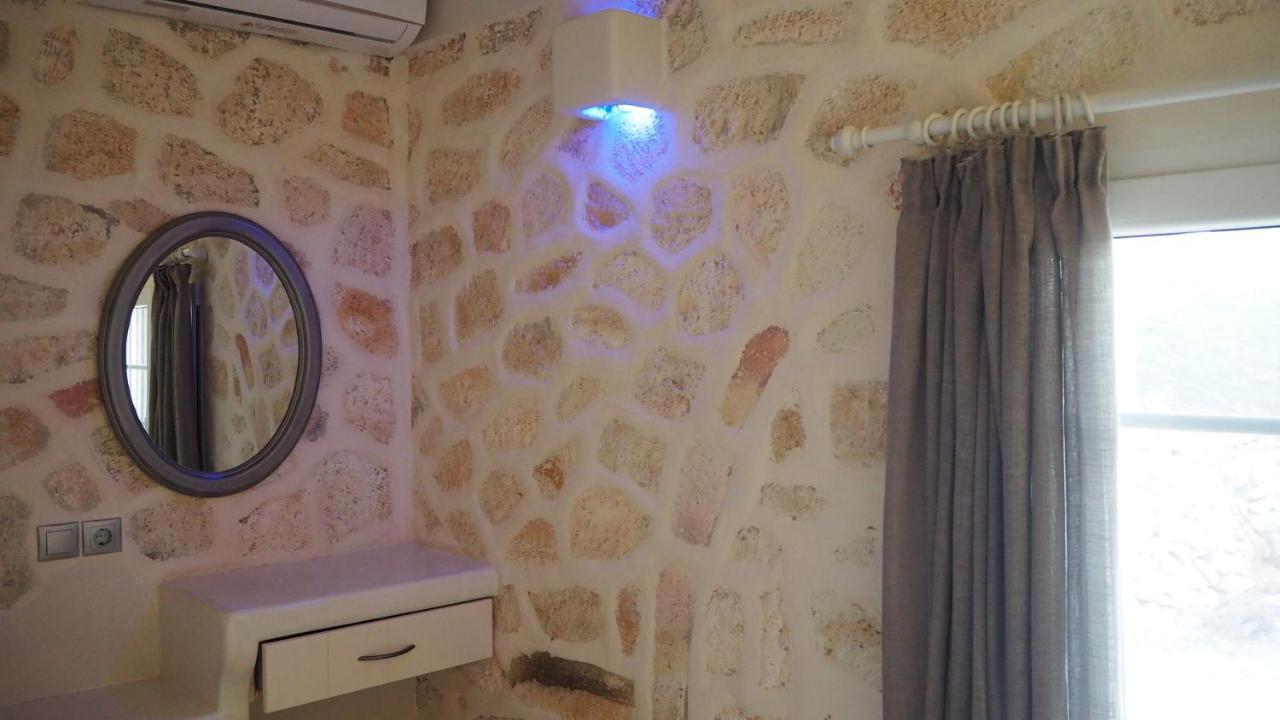 Ataraxia- Stonebuilt Studios And Apartments Kímolos Екстериор снимка